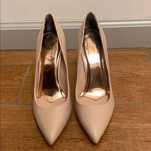 Nude Ted Baker Pumps